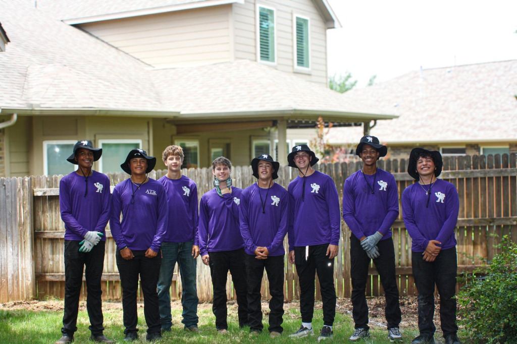 Keep Austin Mowed lawn care work in the northwest Austin area